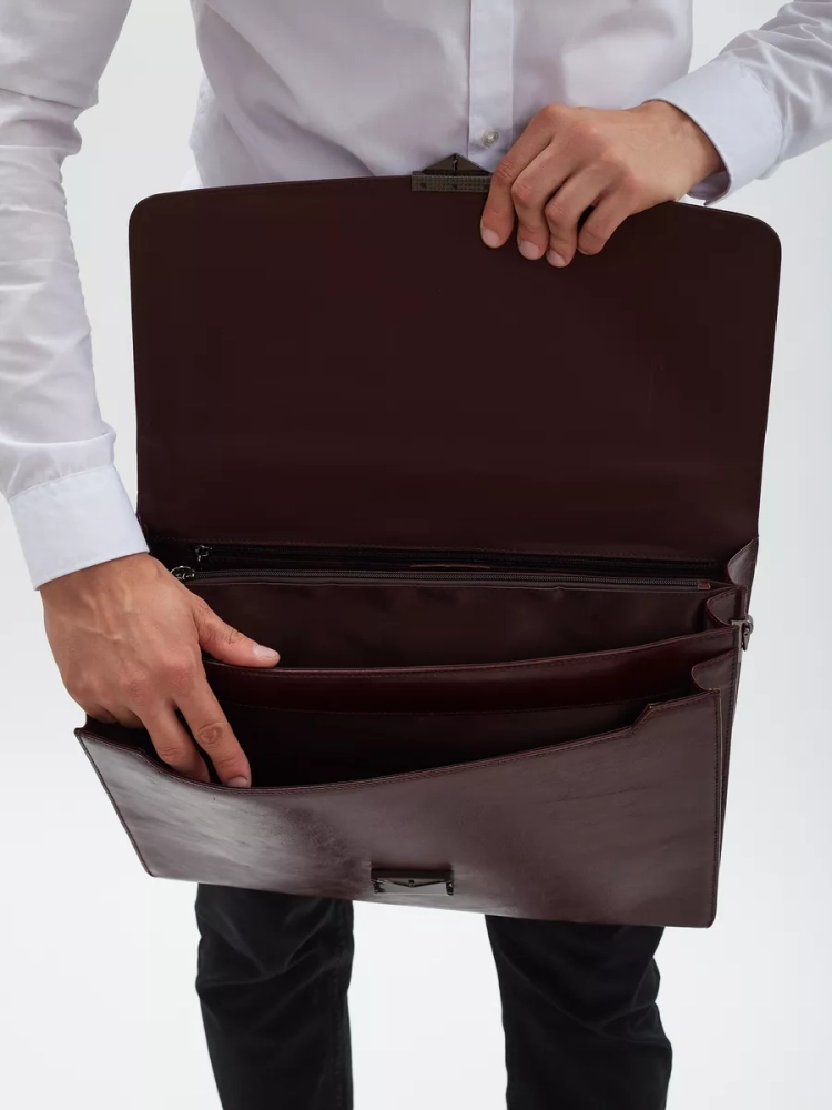 Деловой мужской кожаный портфель для документов и ноутбука с кодовым замком Paul Rayner 1-9504-1