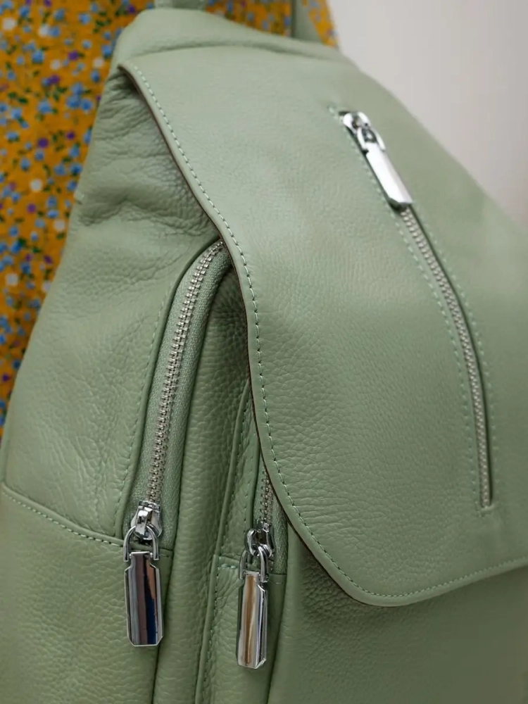 Рюкзак женский кожаный Paul Rayner фисташковый 1031